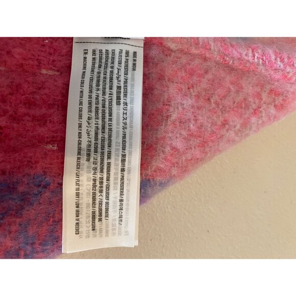 Abercrombie & Fitch Pink Plaid Wool-Blend Scarf With Fringe - Picture 5 of 7